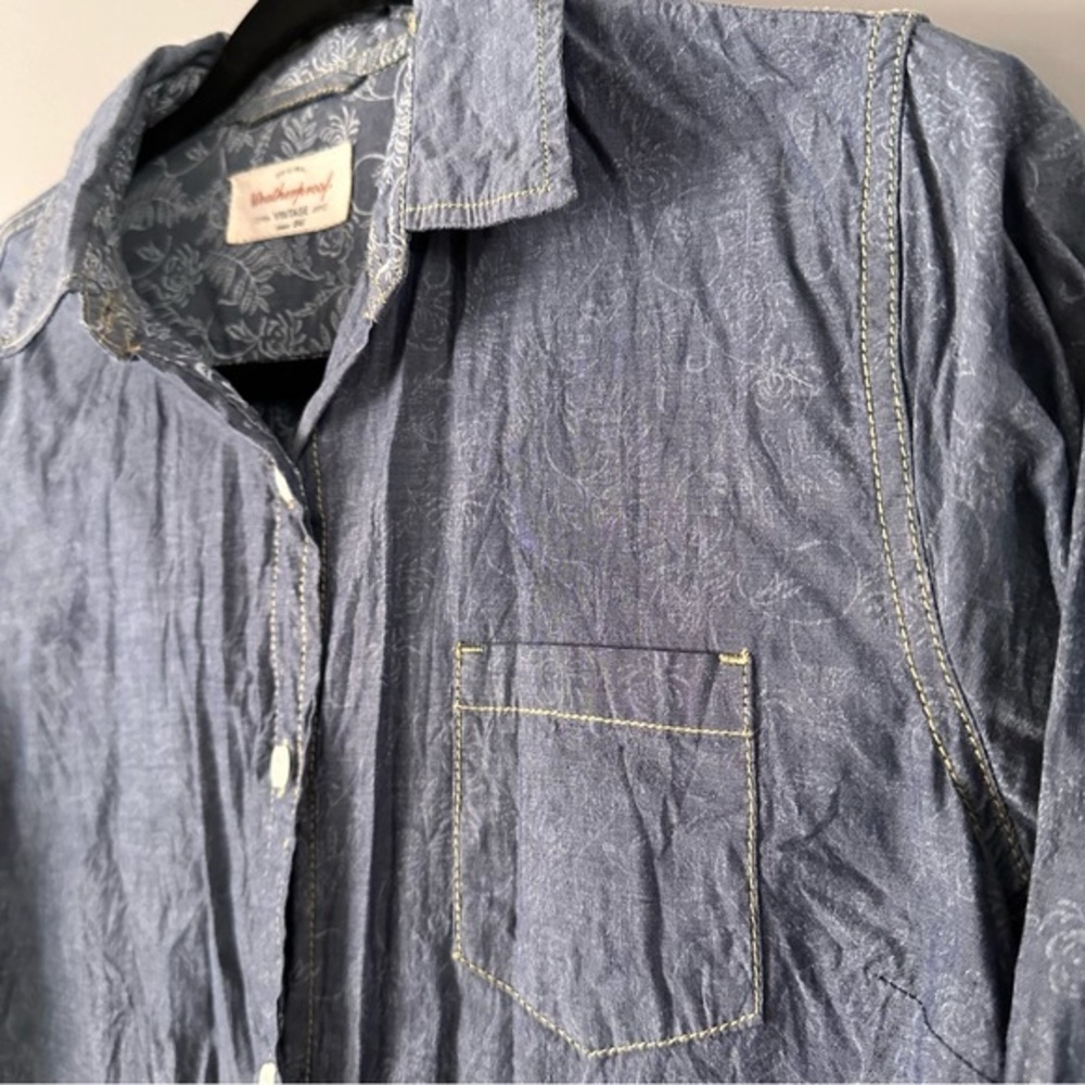 Weatherproof Chambray Button Down Top | Blue‎ Chambray - Picture 2 of 10